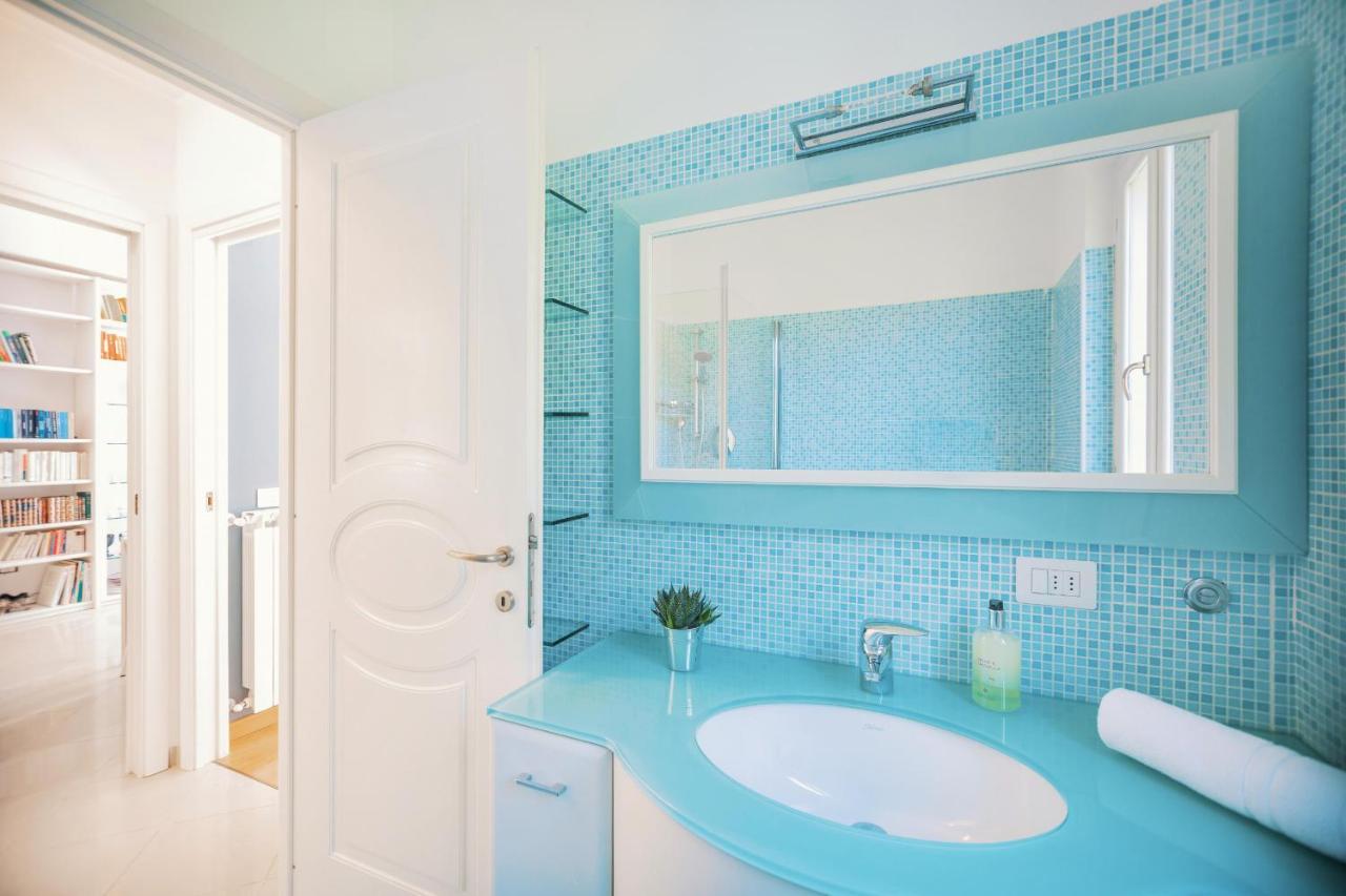 Art Apartment By Wonderful Italy Sanremo Bagian luar foto